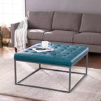 Pouf de cocktail tapissé bleu