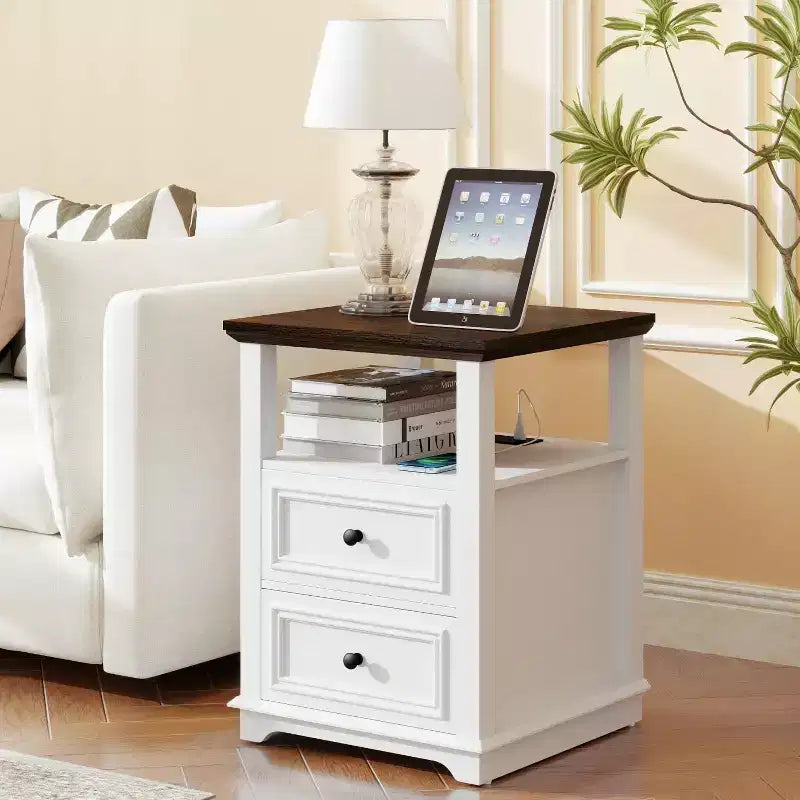 Table de chevet haute rustique en bois de 45,7 cm avec station de charge – Blanc