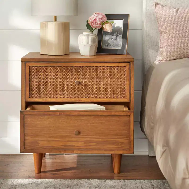 Table de chevet 2 tiroirs style Mid-Century Modern – Rotin naturel et Chêne blond