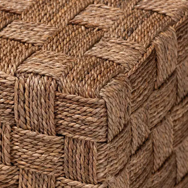 Table basse en jonc de mer naturel et marron clair