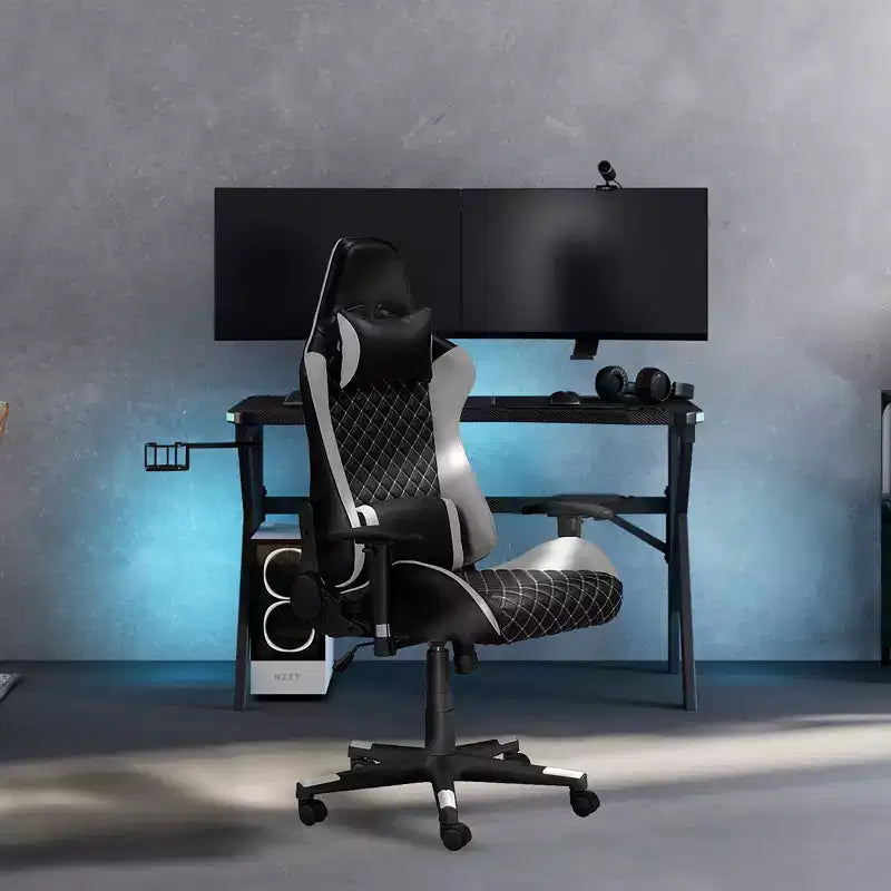 Chaise de jeu violette